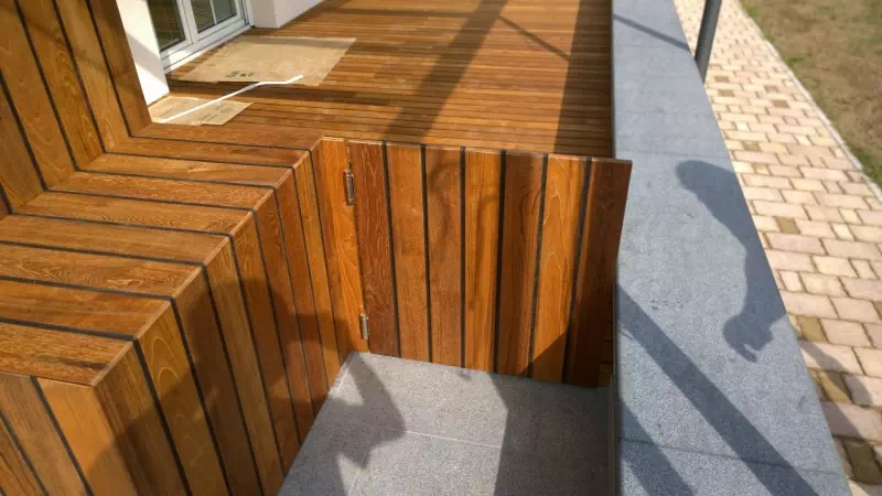 ​​Teak Barmský